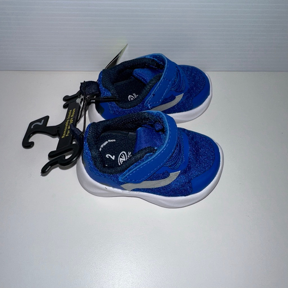 Baby Boys Athletic Works Blue White Sneakers Size 2 Months NEW NWT 3 Months - Picture 4 of 13